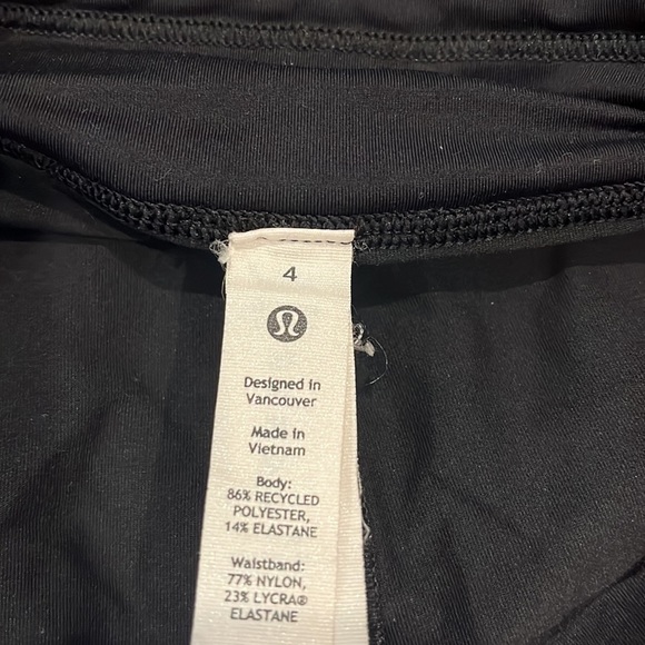 Lululemon pace rival skirt - Picture 3 of 4